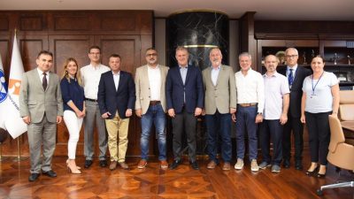 İzQ Girişimcilik Merkezi Başlangıç Toplantısı Gerçekleşti